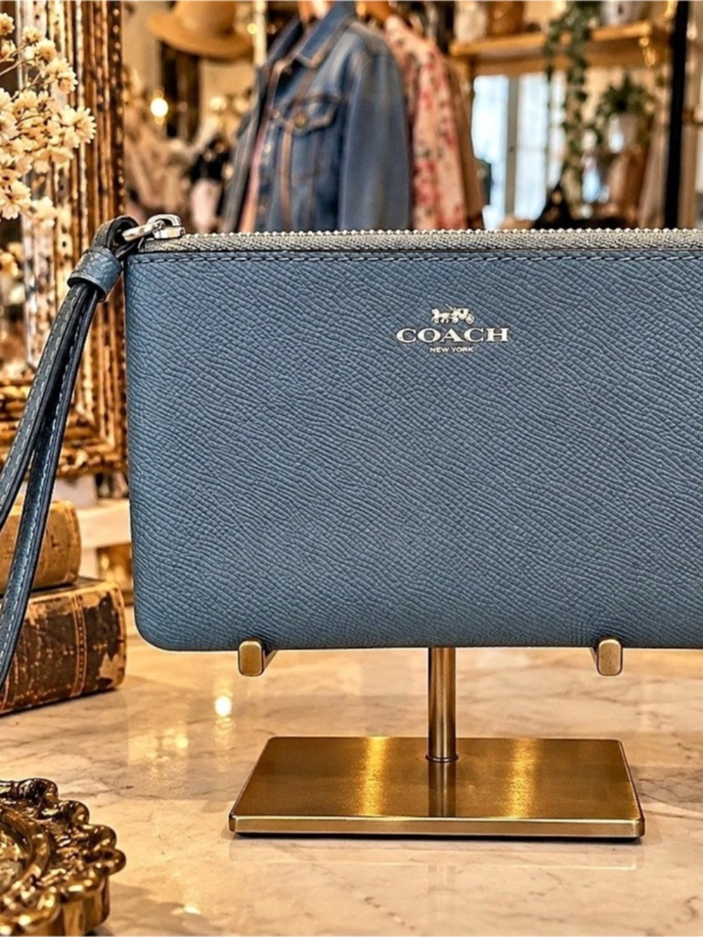 Coach Corner Zip Wristlet in Crossgrain Leather Blue